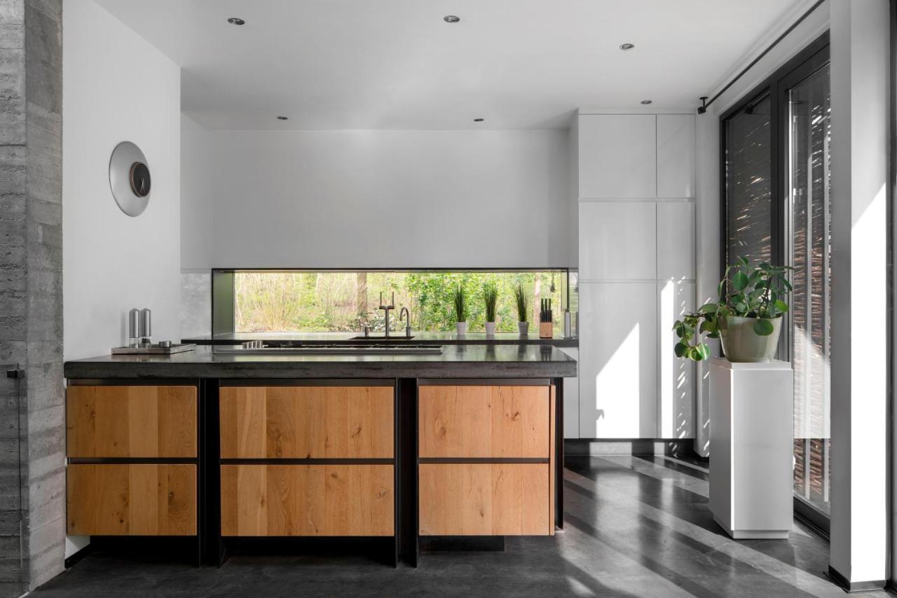 Betonnen Boshuis ออสเตอร์เฮาท์ ภายนอก รูปภาพ