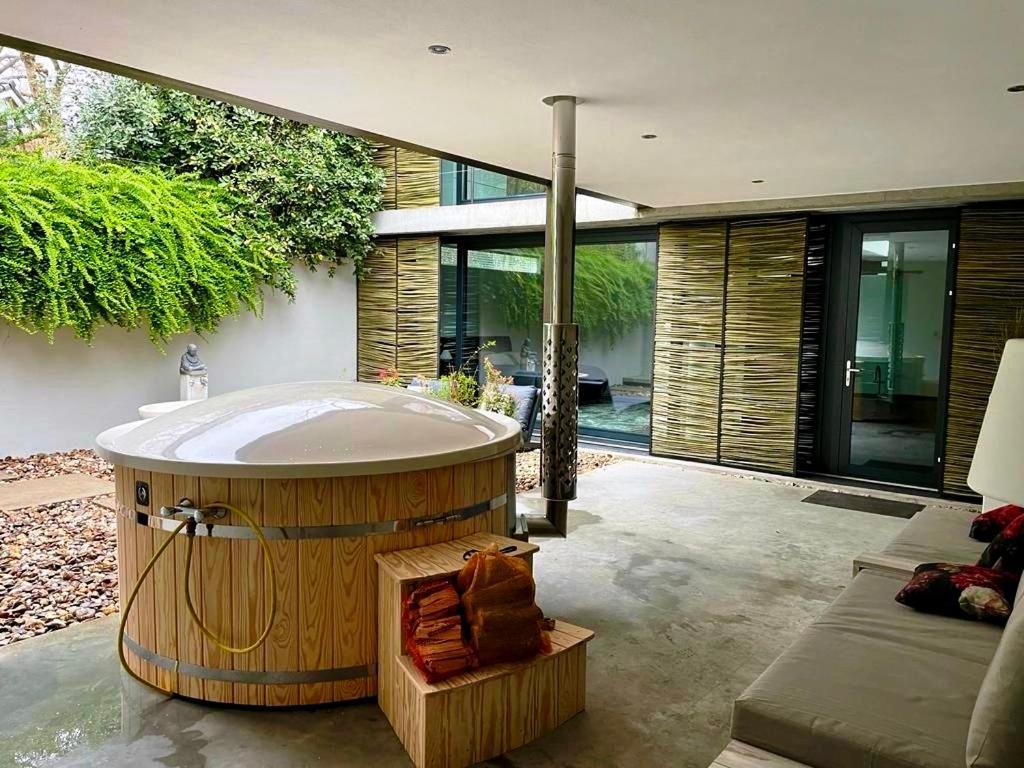Betonnen Boshuis ออสเตอร์เฮาท์ ภายนอก รูปภาพ
