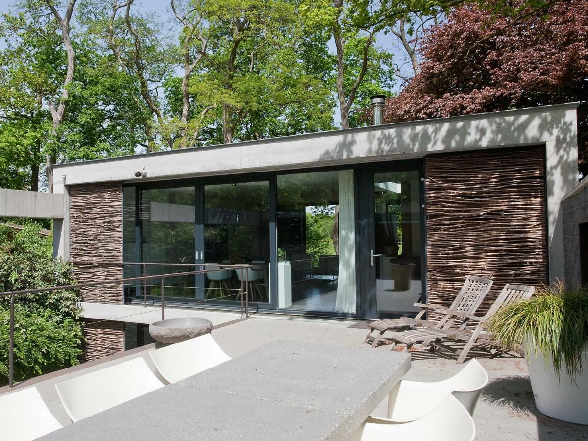 Betonnen Boshuis ออสเตอร์เฮาท์ ภายนอก รูปภาพ