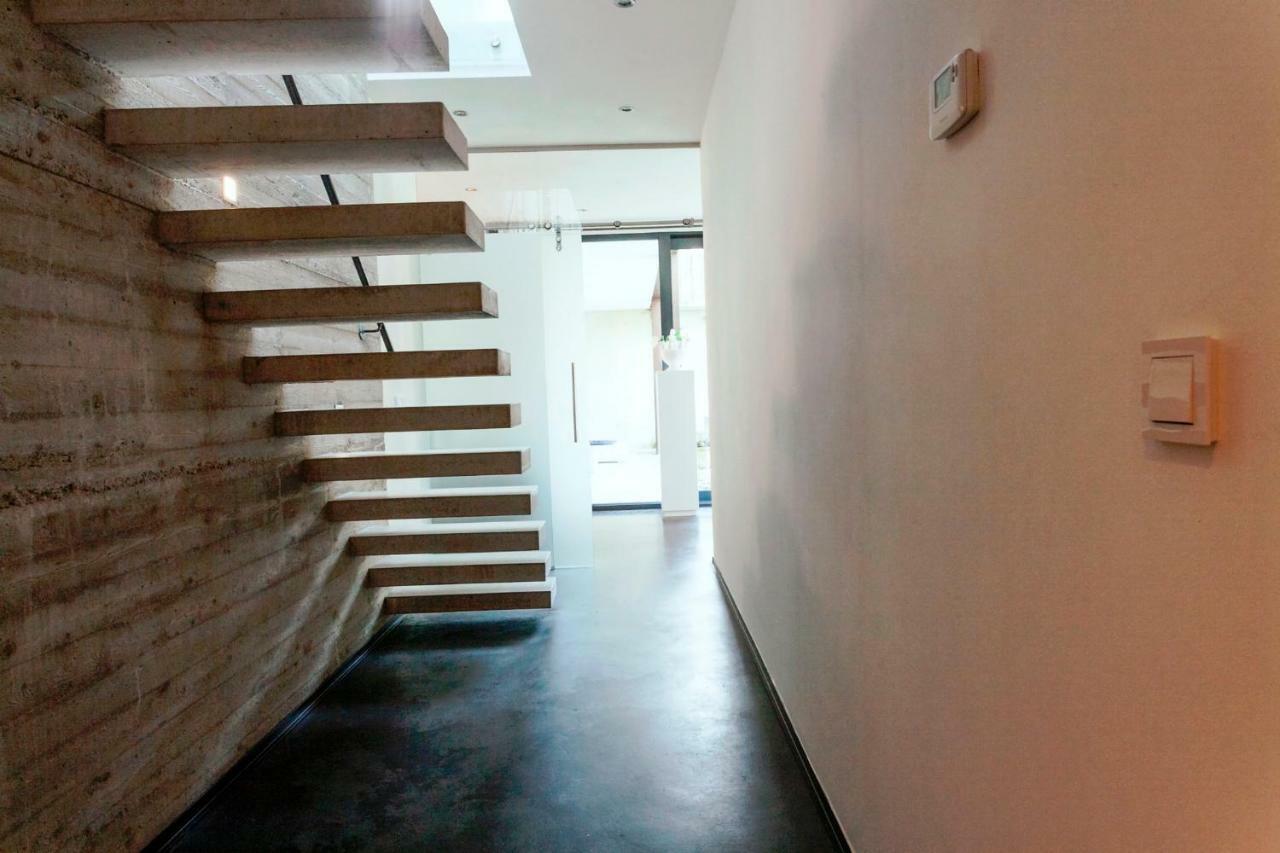 Betonnen Boshuis ออสเตอร์เฮาท์ ภายนอก รูปภาพ